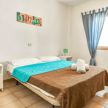 Los Cristianos One Bedroom With Pool View Los Cristianos (Tenerife)