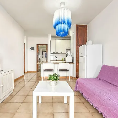 Los Cristianos One Bedroom With Pool View * Los Cristianos (Tenerife)