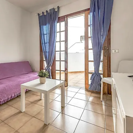 Appartamento Los Cristianos One Bedroom With Pool View