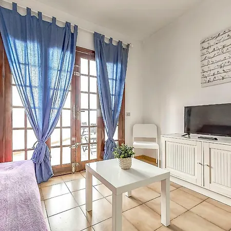 Los Cristianos One Bedroom With Pool View Los Cristianos (Tenerife)